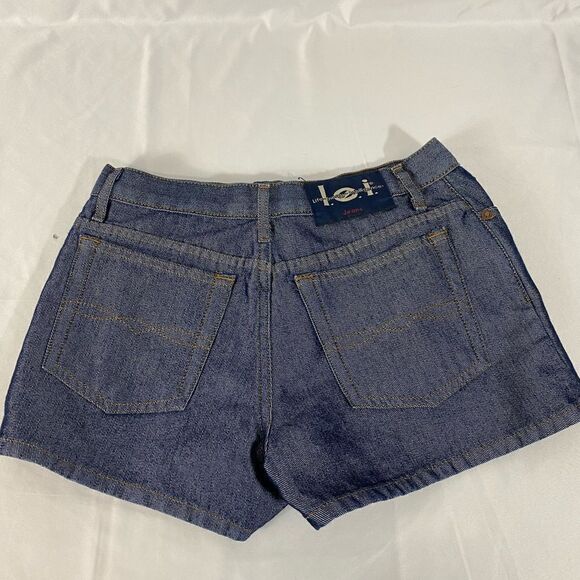 L.e.i Jean Shorts - Picture 2 of 2